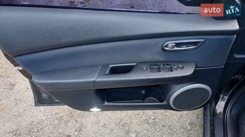 Седан Mazda 6 2008 в Барановке