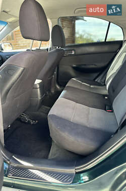 Лифтбек Mazda 6 2002 в 
