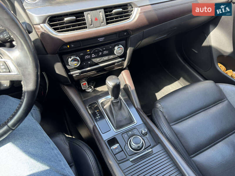 Универсал Mazda 6 2015 в Тернополе