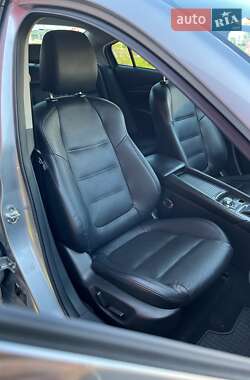 Седан Mazda 6 2016 в 