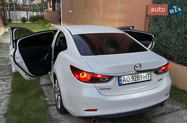 Седан Mazda 6 2012 в 