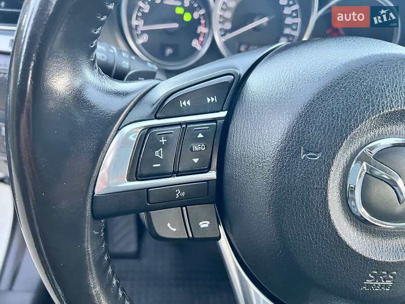Седан Mazda 6 2015 в Ровно