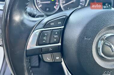 Седан Mazda 6 2015 в 