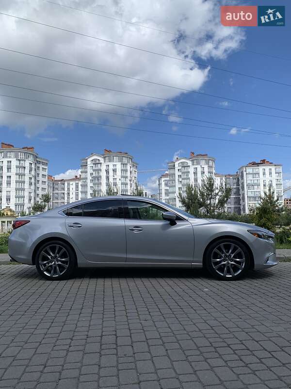 Седан Mazda 6 2015 в Ивано-Франковске