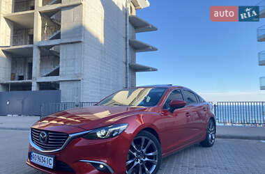 Седан Mazda 6 2015 в 