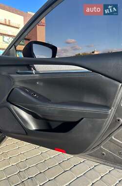 Седан Mazda 6 2021 в 