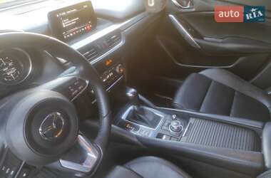 Седан Mazda 6 2017 в 