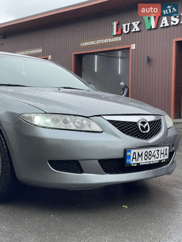 Седан Mazda 6 2002 в 