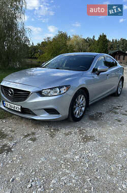 Седан Mazda 6 2016 в Ужгороді