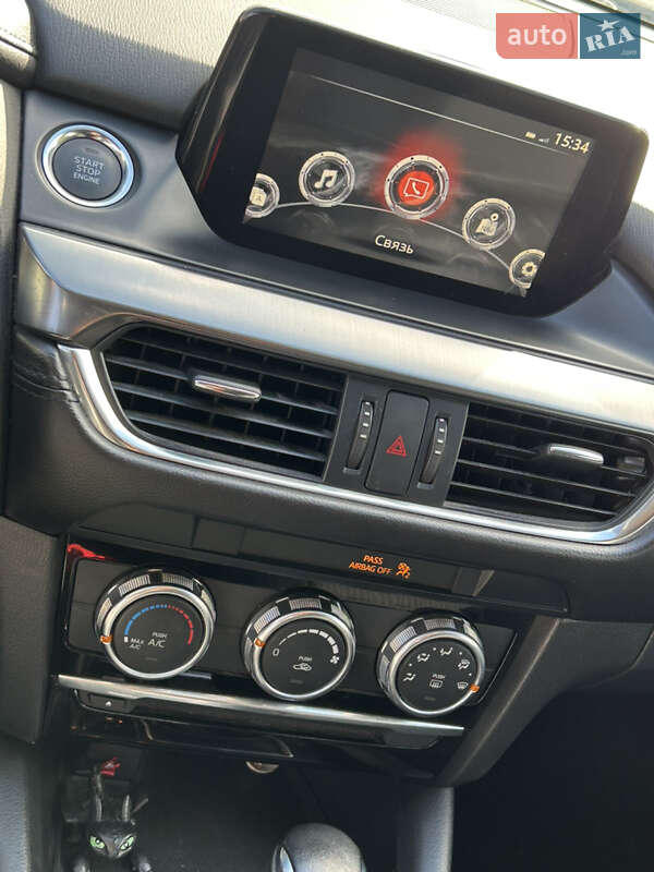 Седан Mazda 6 2016 в Ужгороде