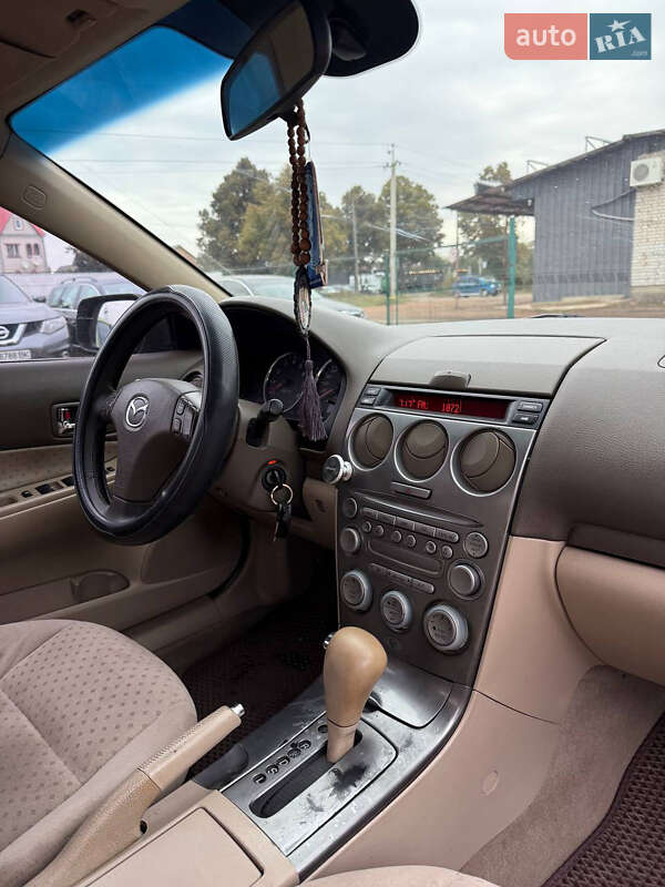 Седан Mazda 6 2004 в Чернигове