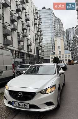 Седан Mazda 6 2015 в 