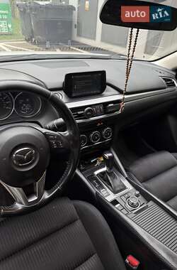 Седан Mazda 6 2015 в 