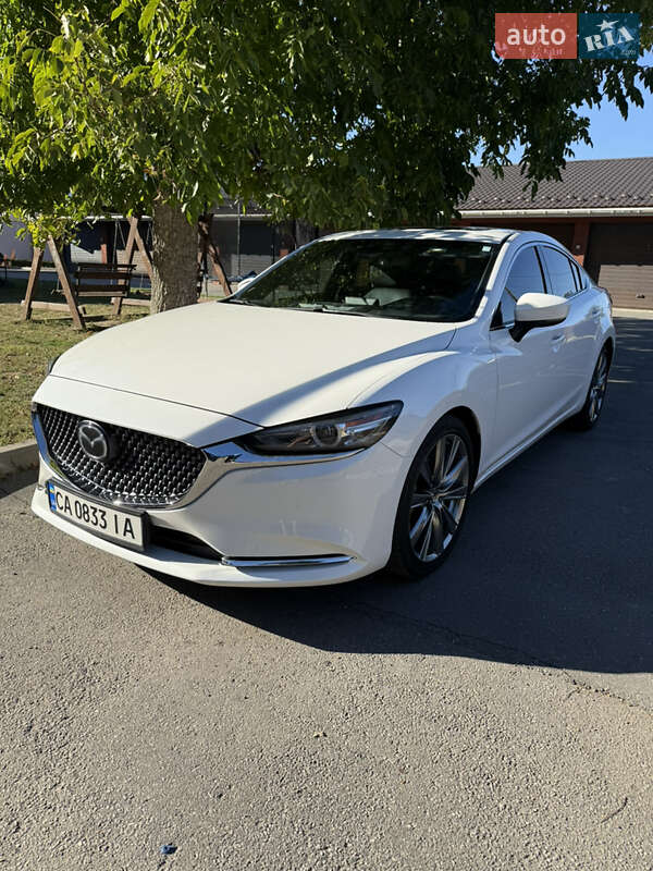 Седан Mazda 6 2018 в 