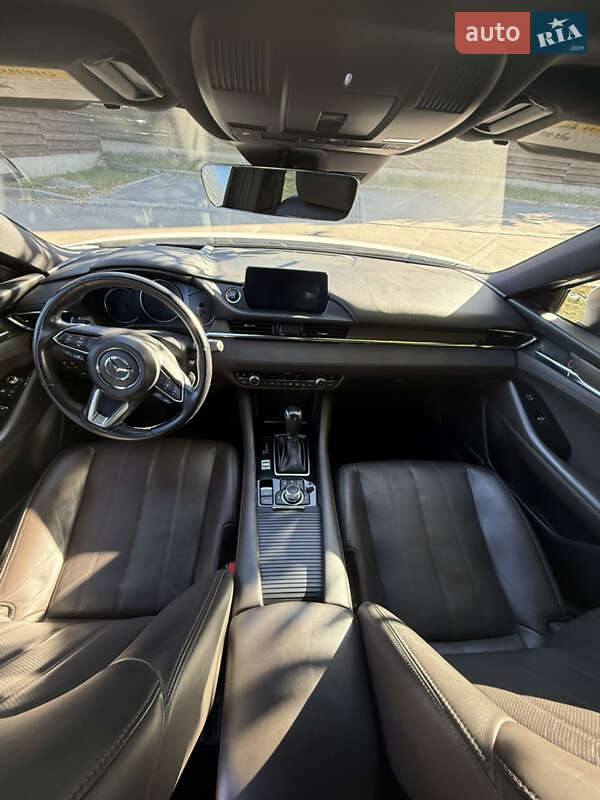 Седан Mazda 6 2018 в Черкассах
