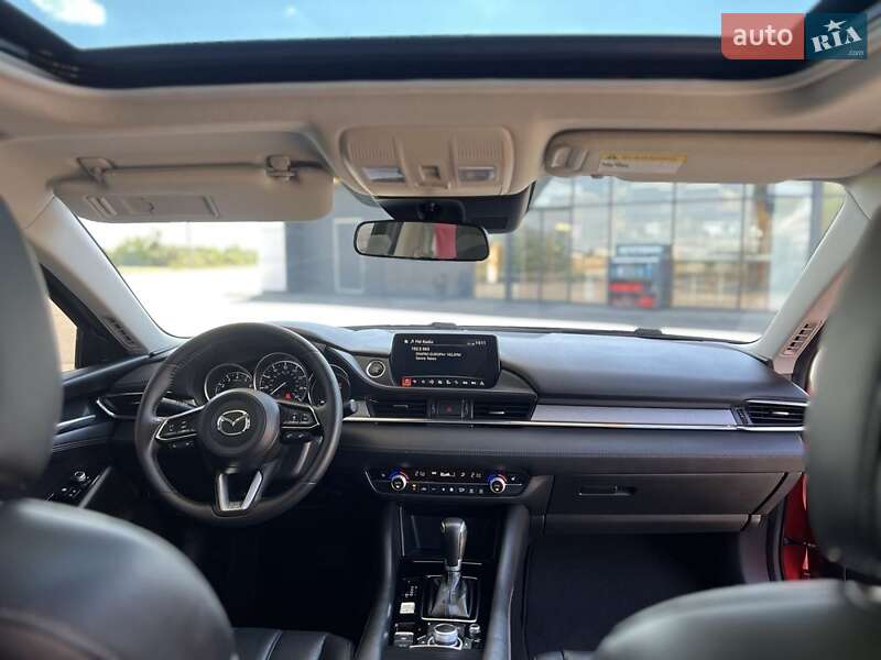 Седан Mazda 6 2019 в Синельниково