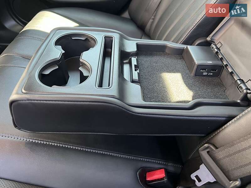 Седан Mazda 6 2019 в Синельниково