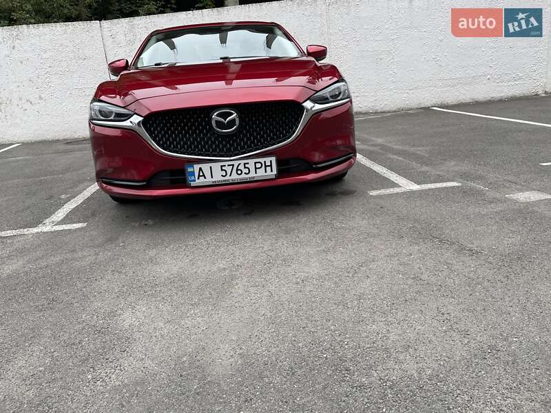 Седан Mazda 6 2020 в Вишневом