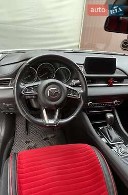 Седан Mazda 6 2022 в 