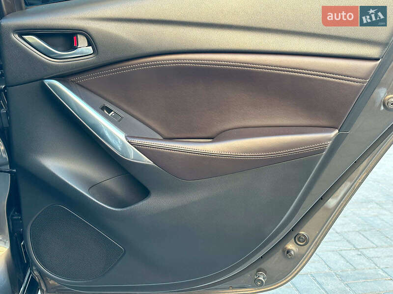 Седан Mazda 6 2016 в Одессе