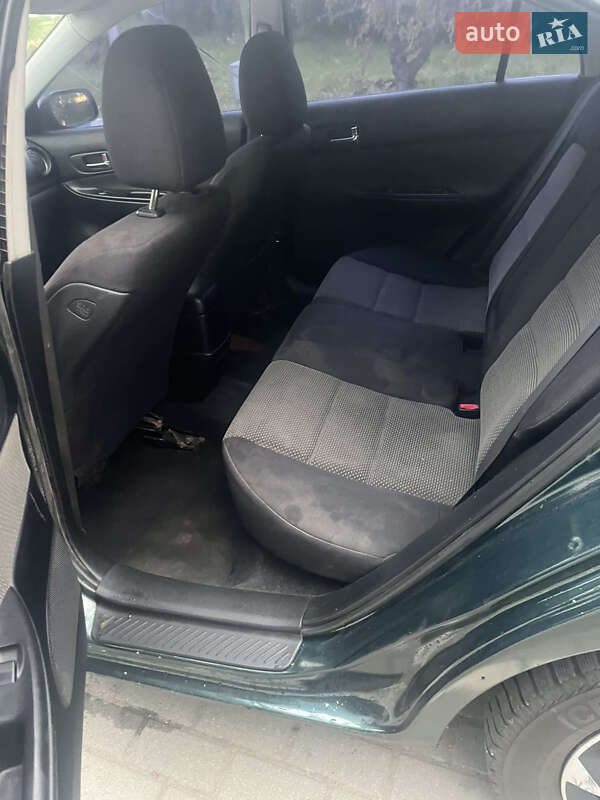 Седан Mazda 6 2003 в Львове