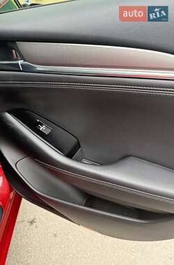 Седан Mazda 6 2018 в Луцьку