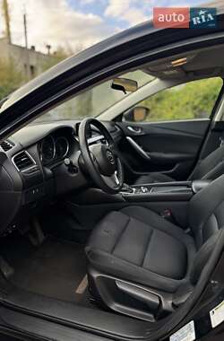Седан Mazda 6 2015 в 
