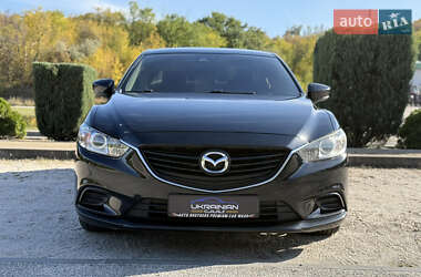 Седан Mazda 6 2016 в 