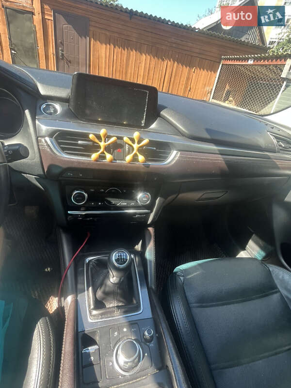 Универсал Mazda 6 2015 в Ивано-Франковске