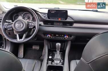 Седан Mazda 6 2018 в 