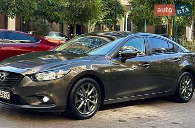 Седан Mazda 6 2017 в 