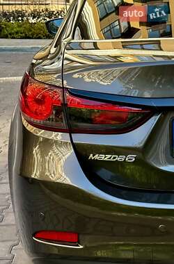 Седан Mazda 6 2017 в 