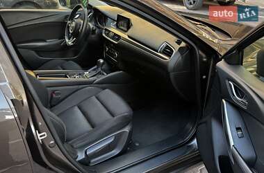 Седан Mazda 6 2017 в 