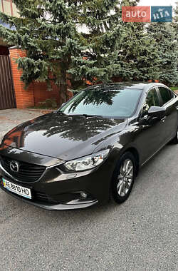 Седан Mazda 6 2015 в Днепре