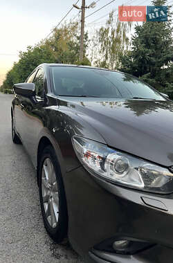 Седан Mazda 6 2015 в 