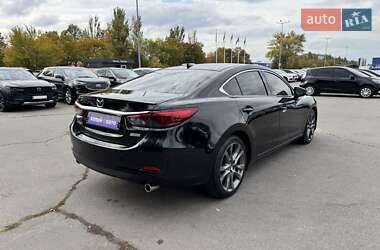 Седан Mazda 6 2015 в 