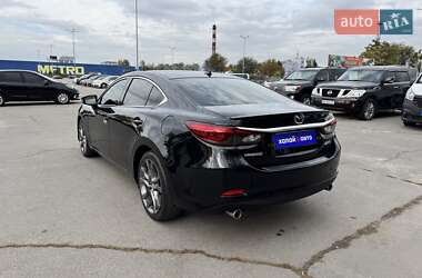 Седан Mazda 6 2015 в 