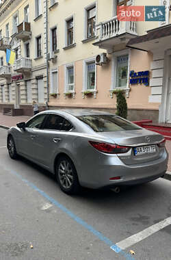 Седан Mazda 6 2014 в 