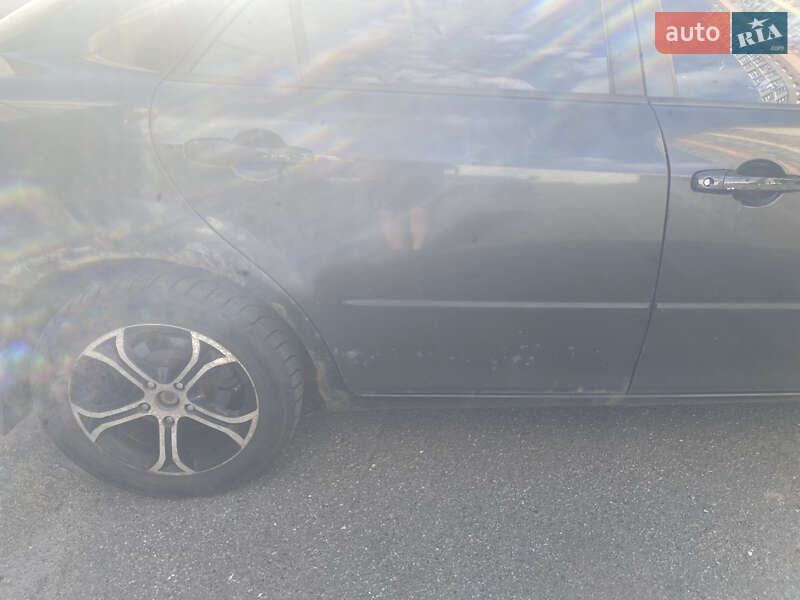 Седан Mazda 6 2005 в Киеве