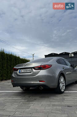 Седан Mazda 6 2014 в 