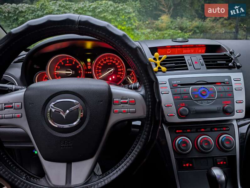 Лифтбек Mazda 6 2008 в Киеве фото 15 Лифтбек Mazda 6 2008 в Киеве