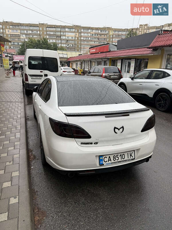 Седан Mazda 6 2008 в Обухове