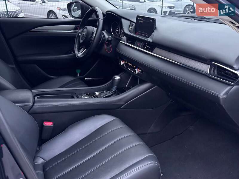 Седан Mazda 6 2019 в Запорожье