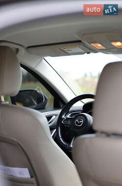 Седан Mazda 6 2016 в 