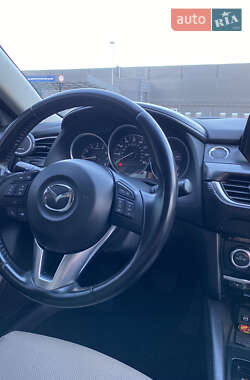 Седан Mazda 6 2015 в 