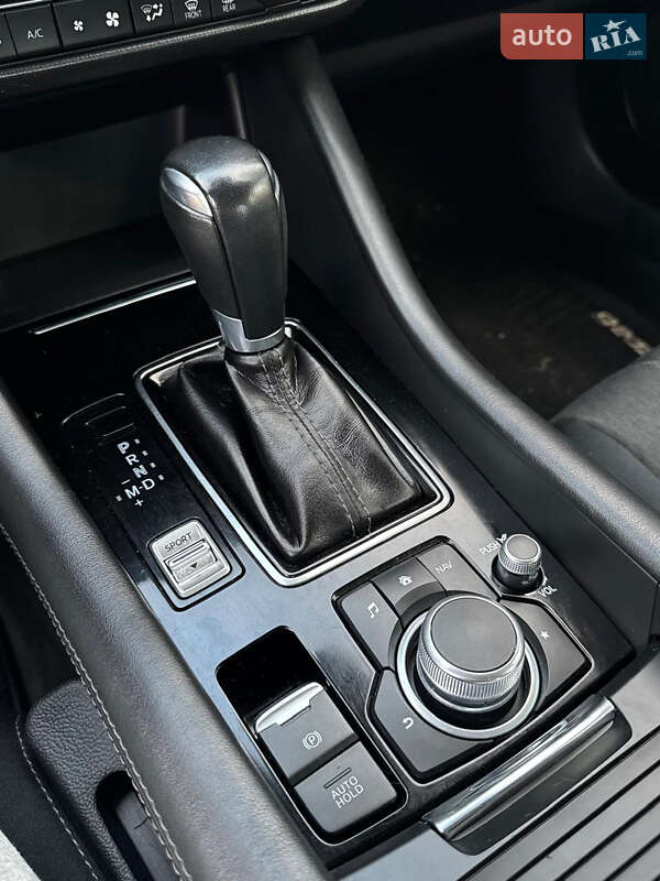 Седан Mazda 6 2018 в Ивано-Франковске