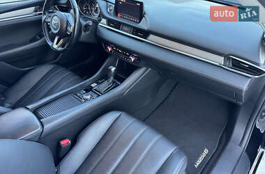 Седан Mazda 6 2018 в 