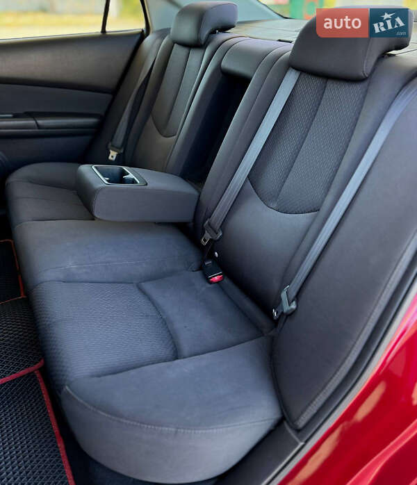 Седан Mazda 6 2012 в Днепре
