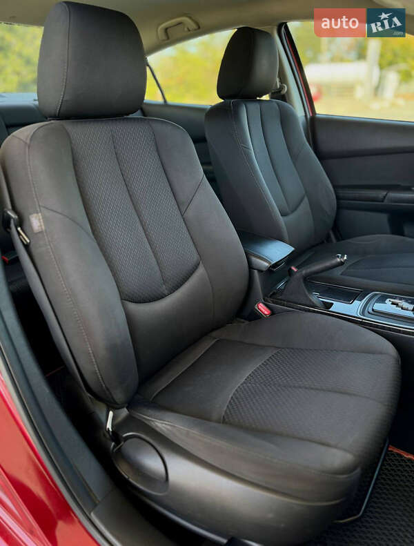 Седан Mazda 6 2012 в Днепре
