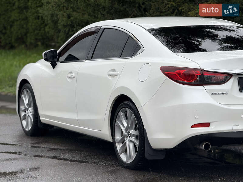 Седан Mazda 6 2014 в Тернополе